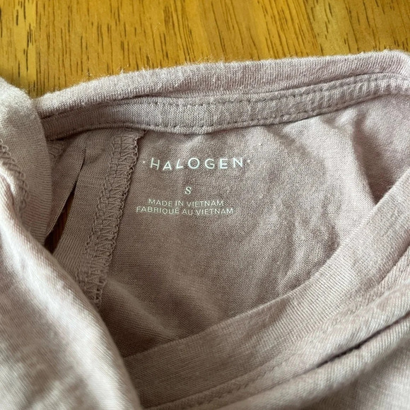 Halogen sleeveless tank top with keyhole at the back, size small - Picture 5 of 7